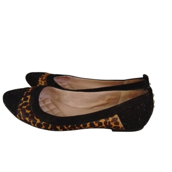 Vince Camuto Leopard Calf Hair Studded Flats Size 7.5 - Picture 5 of 10